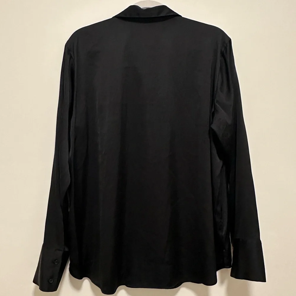 Abercrombie & Fitch Long-Sleeve Satin Button-Up Shirt - Picture 12 of 13